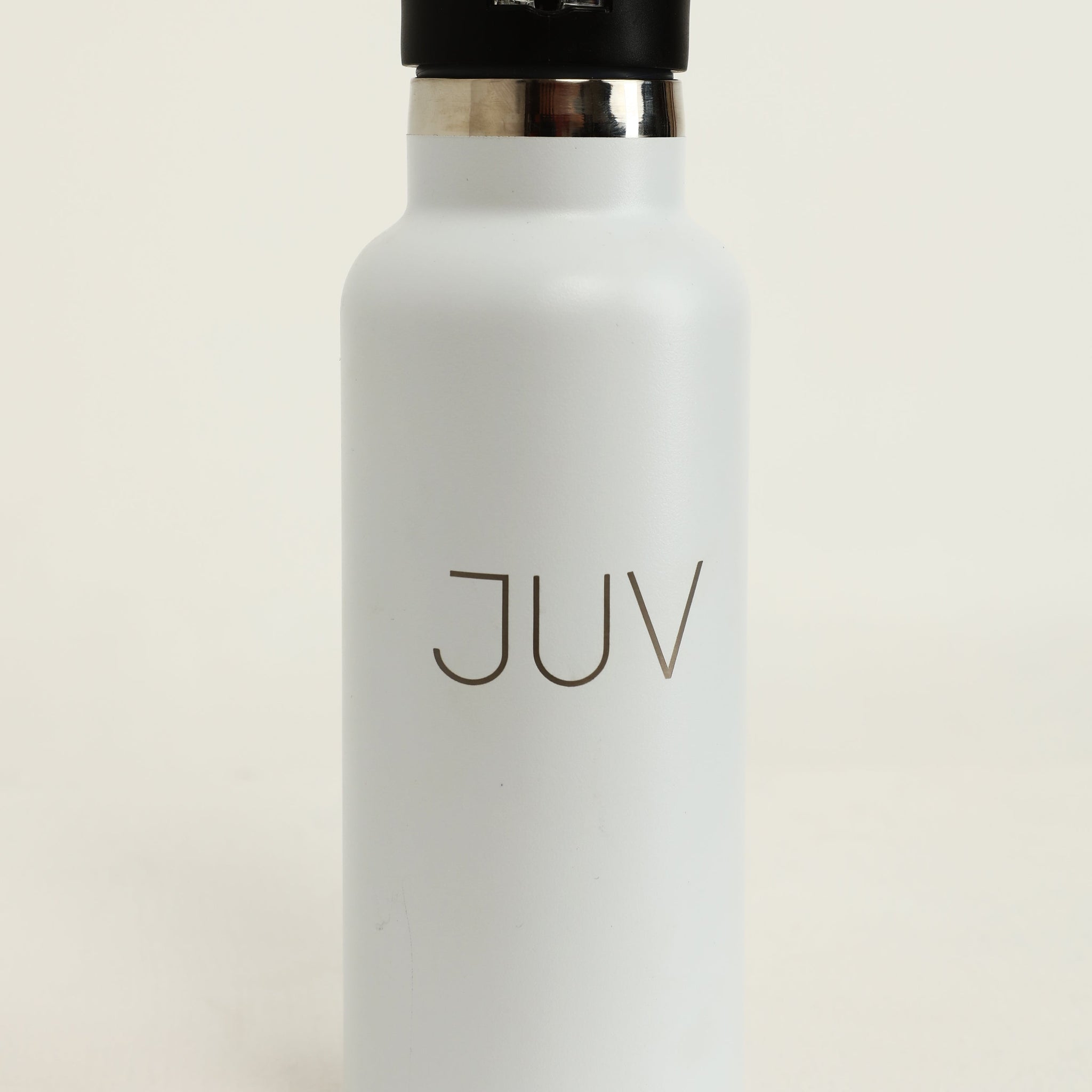 PURE בקבוק לבן - JUV ACTIVEWEAR